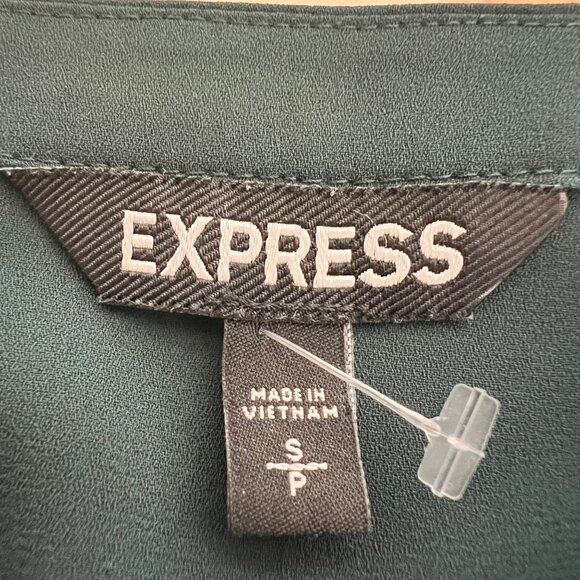 Express Women’s Crochet Tie Up Neck Top Green Size Small Long Sleeve - Picture 6 of 7